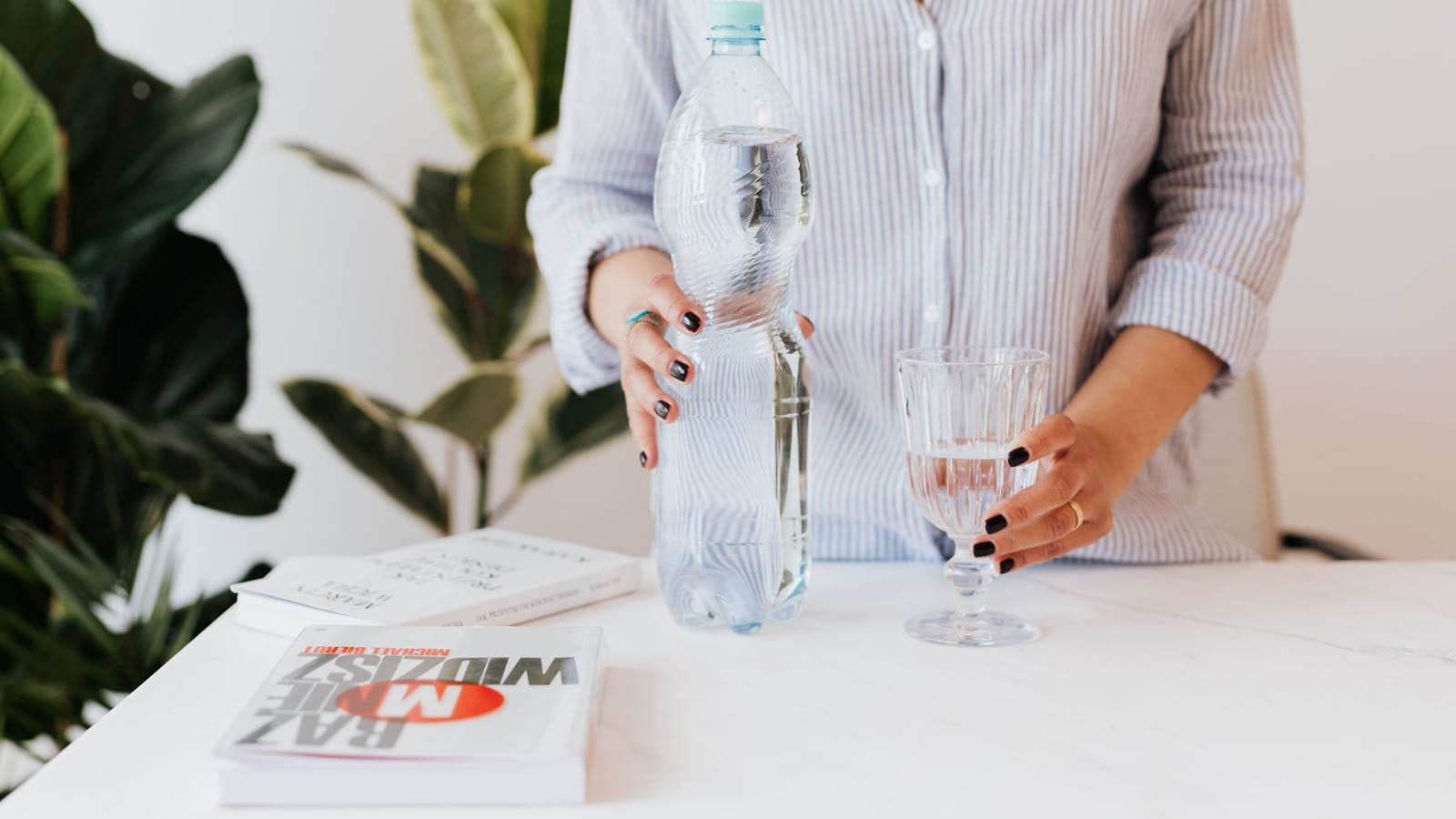 Diyet yapanlar için su alışkanlığı görseli
