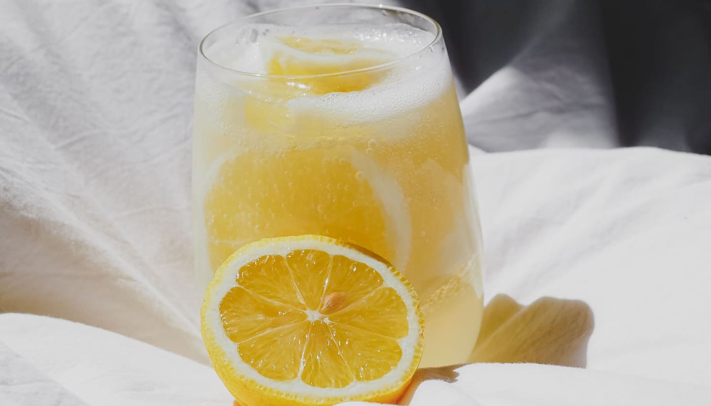 Limonlu Suyun Faydaları destek görseli